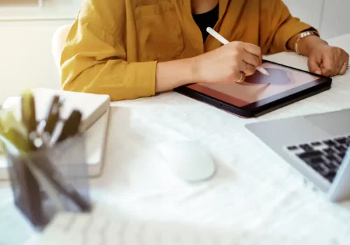 The Difference Between B2B and B2C Advertising (And Why It Matters)